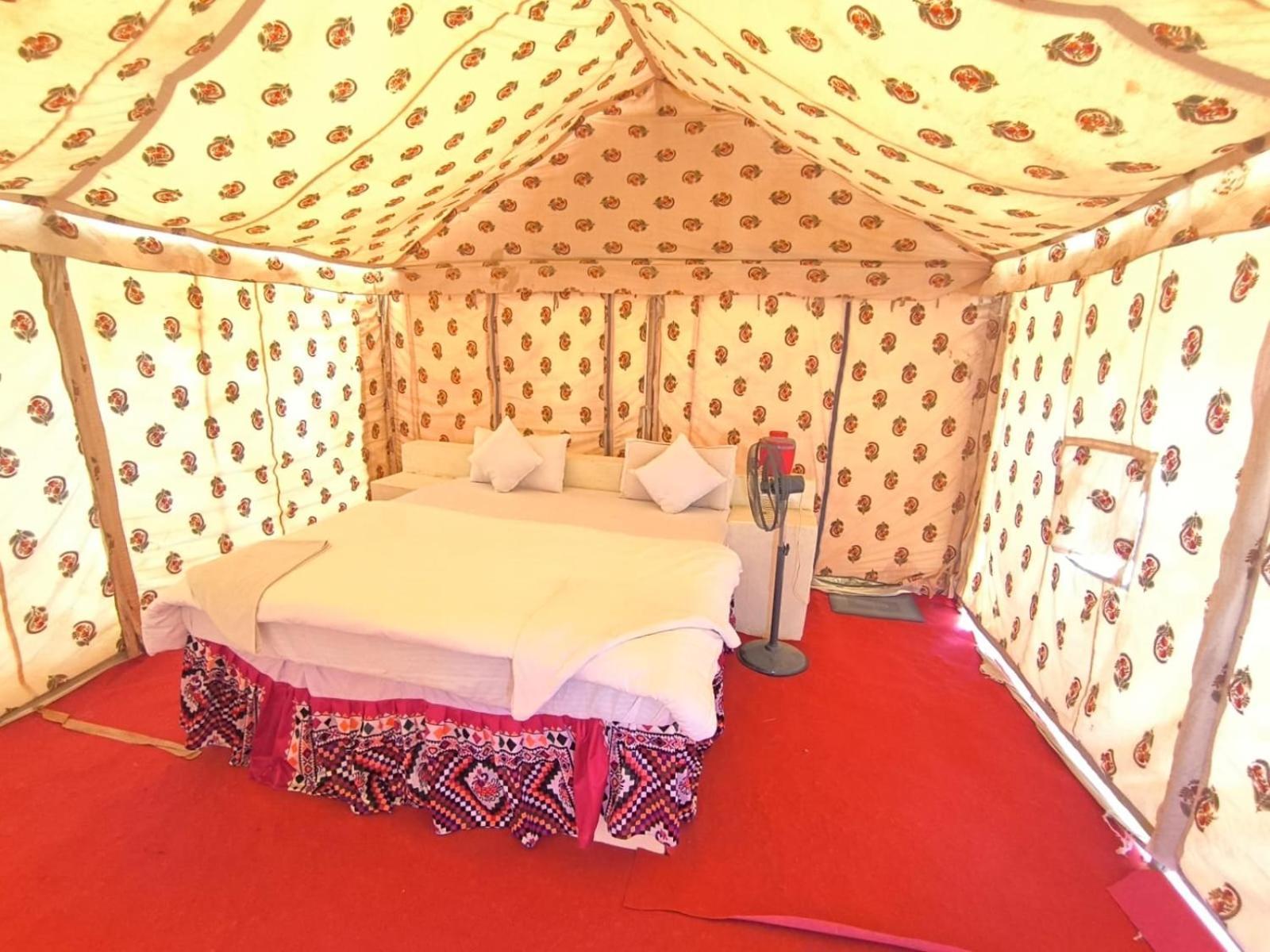 Om Luxury Resort ジャイサルメール 部屋 写真